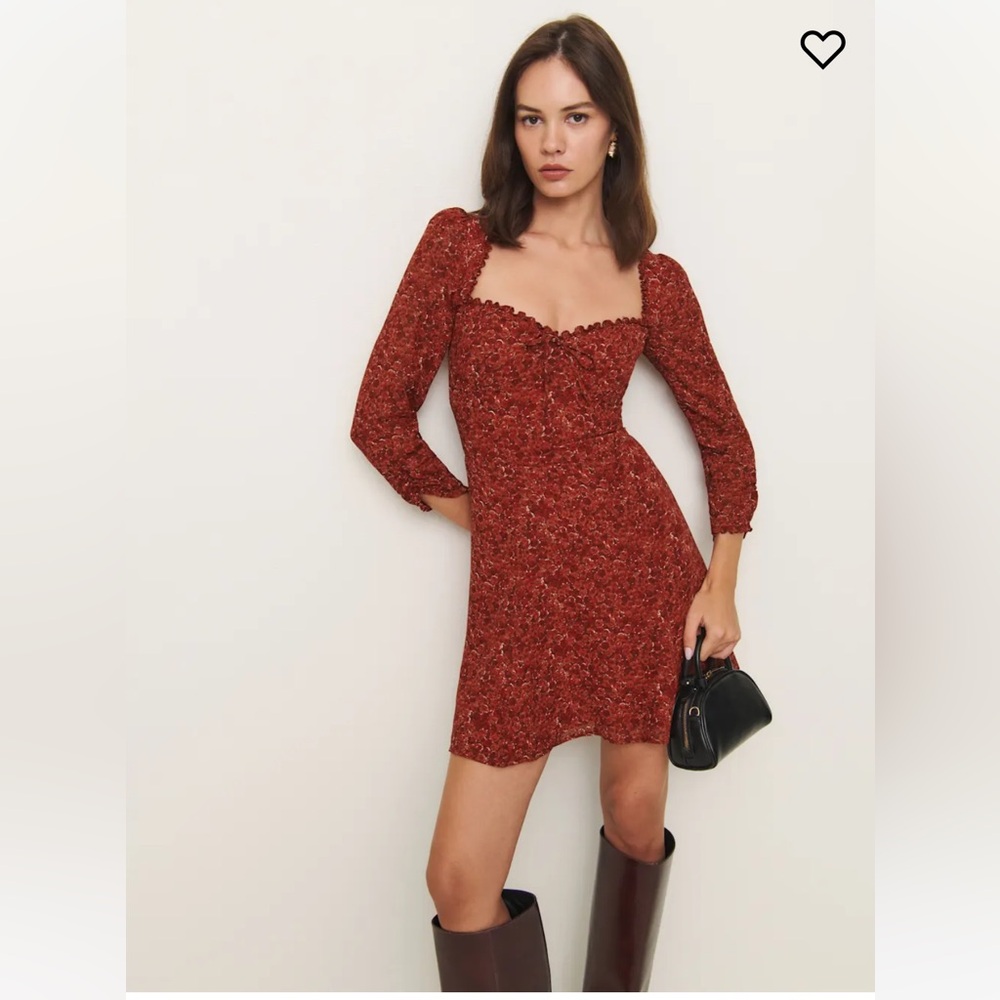 NWT Reformation Remi Dress in Roseanne Red Floral A-Line Smocked Bodice - 6